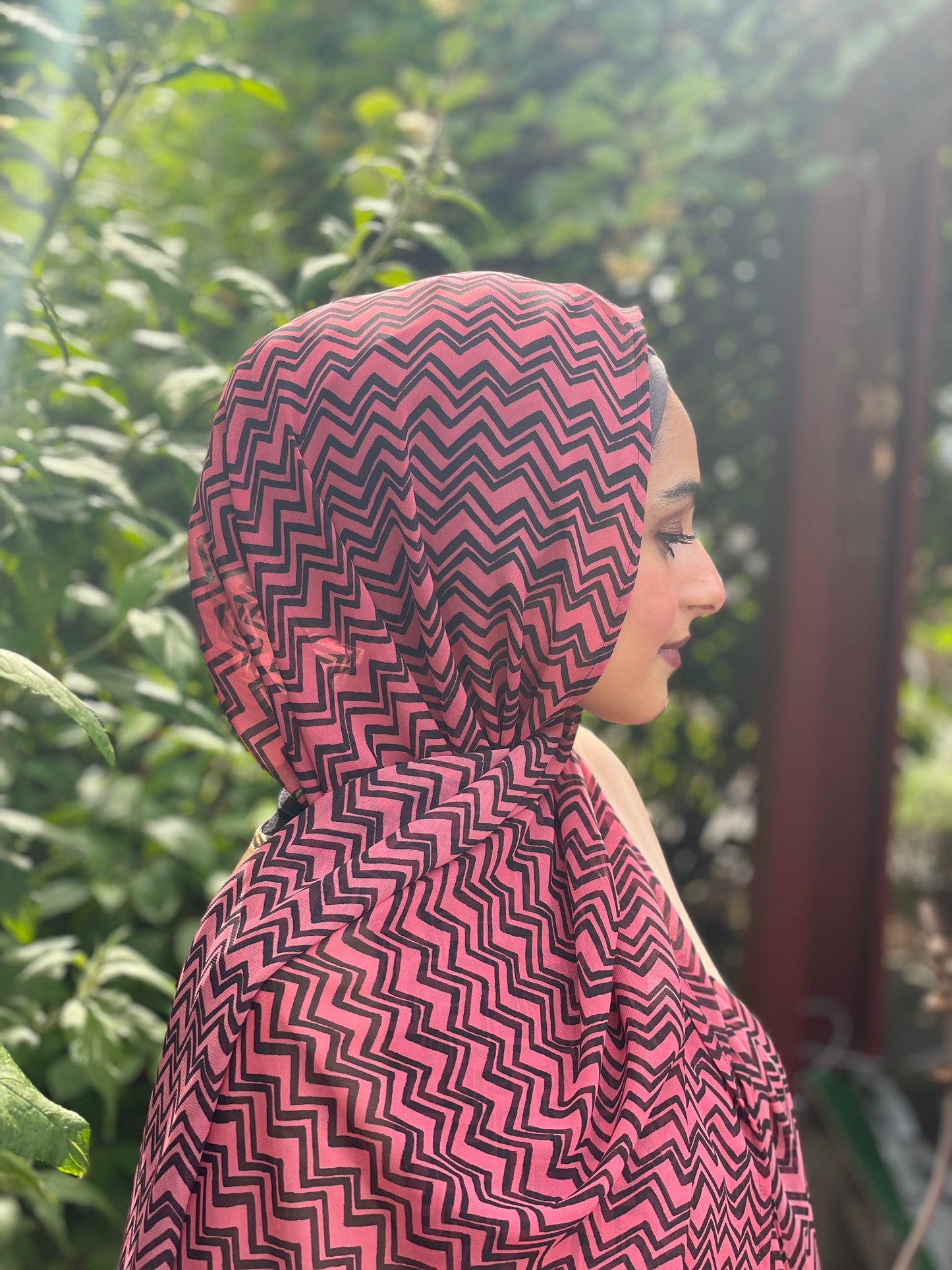 Limited Edition Chiffon Hijab: Bubblegum Zigzag