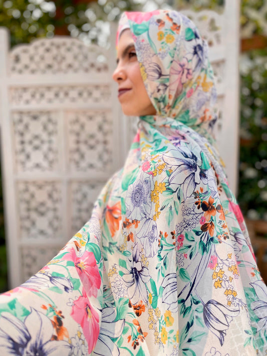 Limited Edition Crepe Chiffon Hijab: Femme Fatale Floral