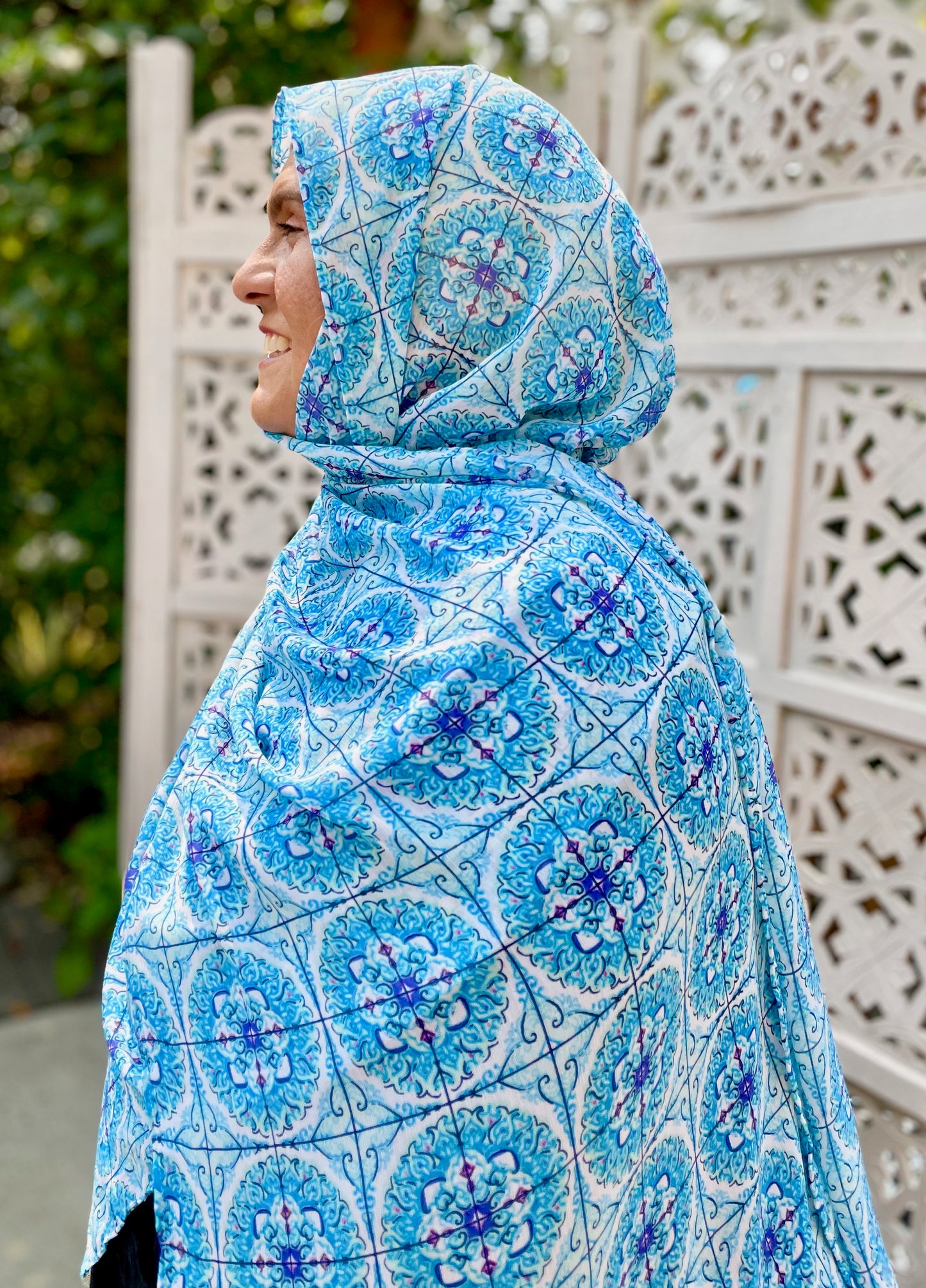 Limited Edition Crinkle Chiffon Hijab: Majestic Empress