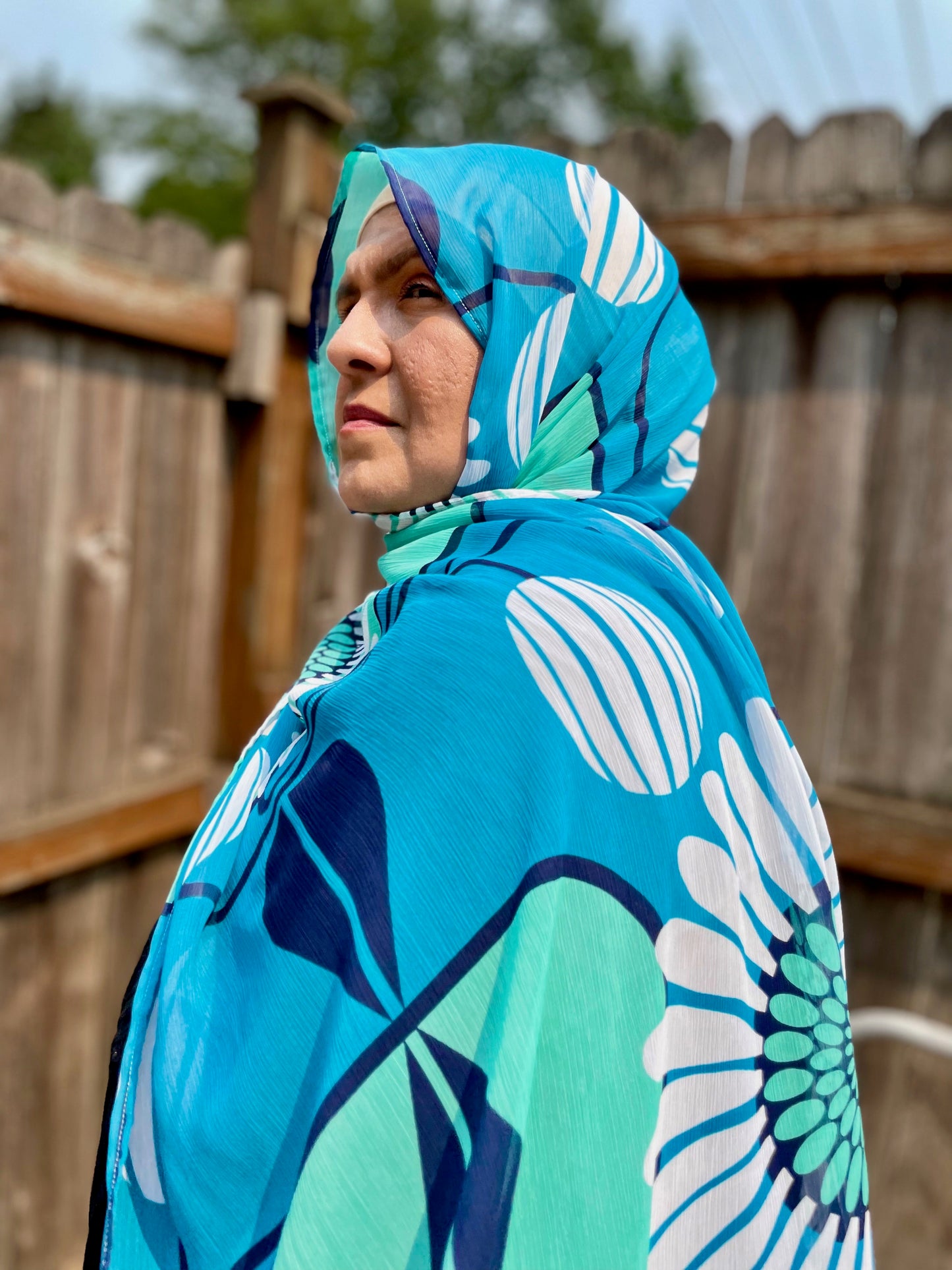 Limited Edition Crinkle Chiffon Hijab: Blue Flower Power