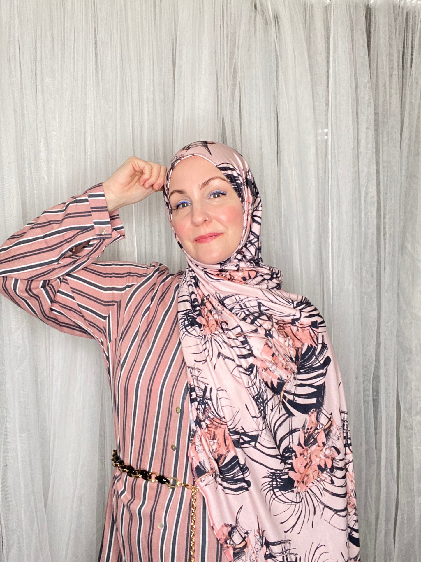 Printed Jersey Hijab: Wispy Dusty Rose Palms