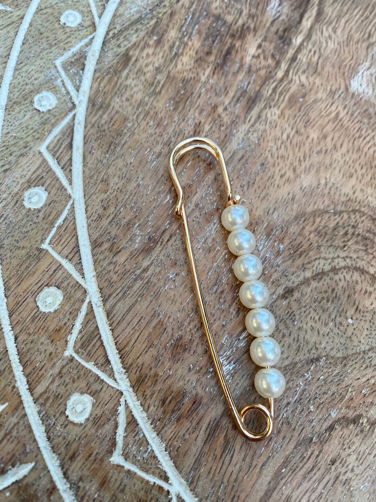 Glam Pearl Safety Pins: Gold or Silver