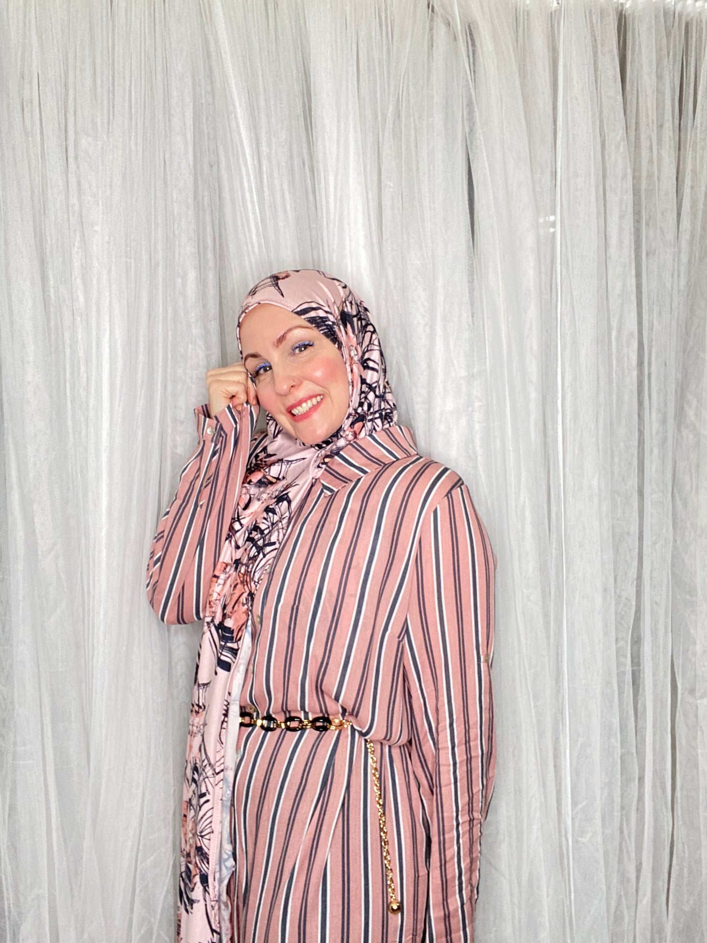 Printed Jersey Hijab: Wispy Dusty Rose Palms