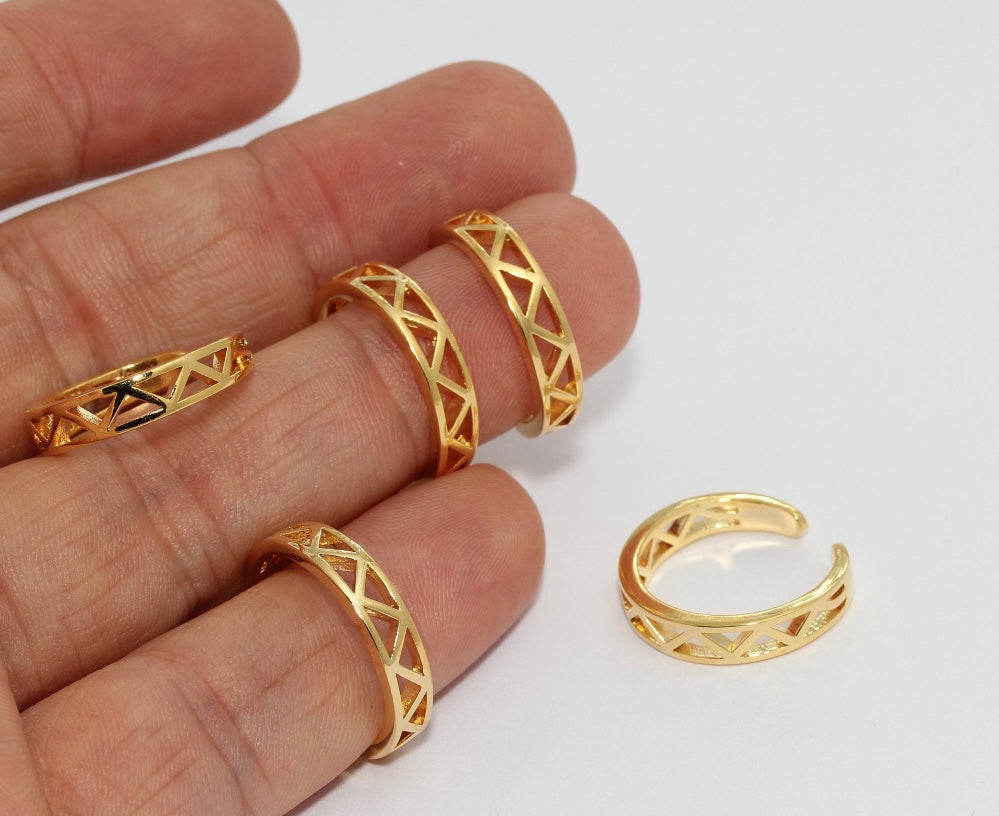 Gold Ring: Triangles