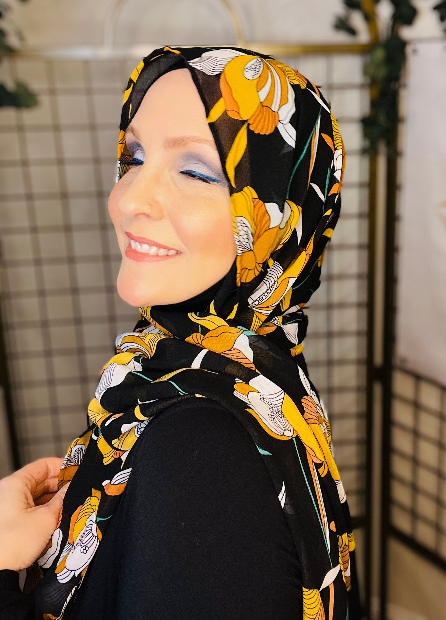 Limited Edition Chiffon Hijab: Irresistible Irises