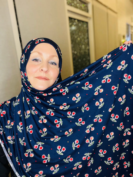 Printed Jersey Hijab: Cerise Jubilee