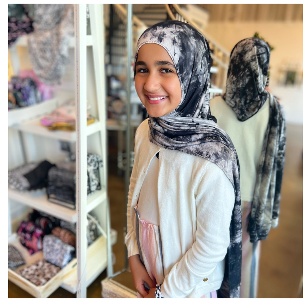 Tie Dye Jersey Hijab: Smokey Eyes