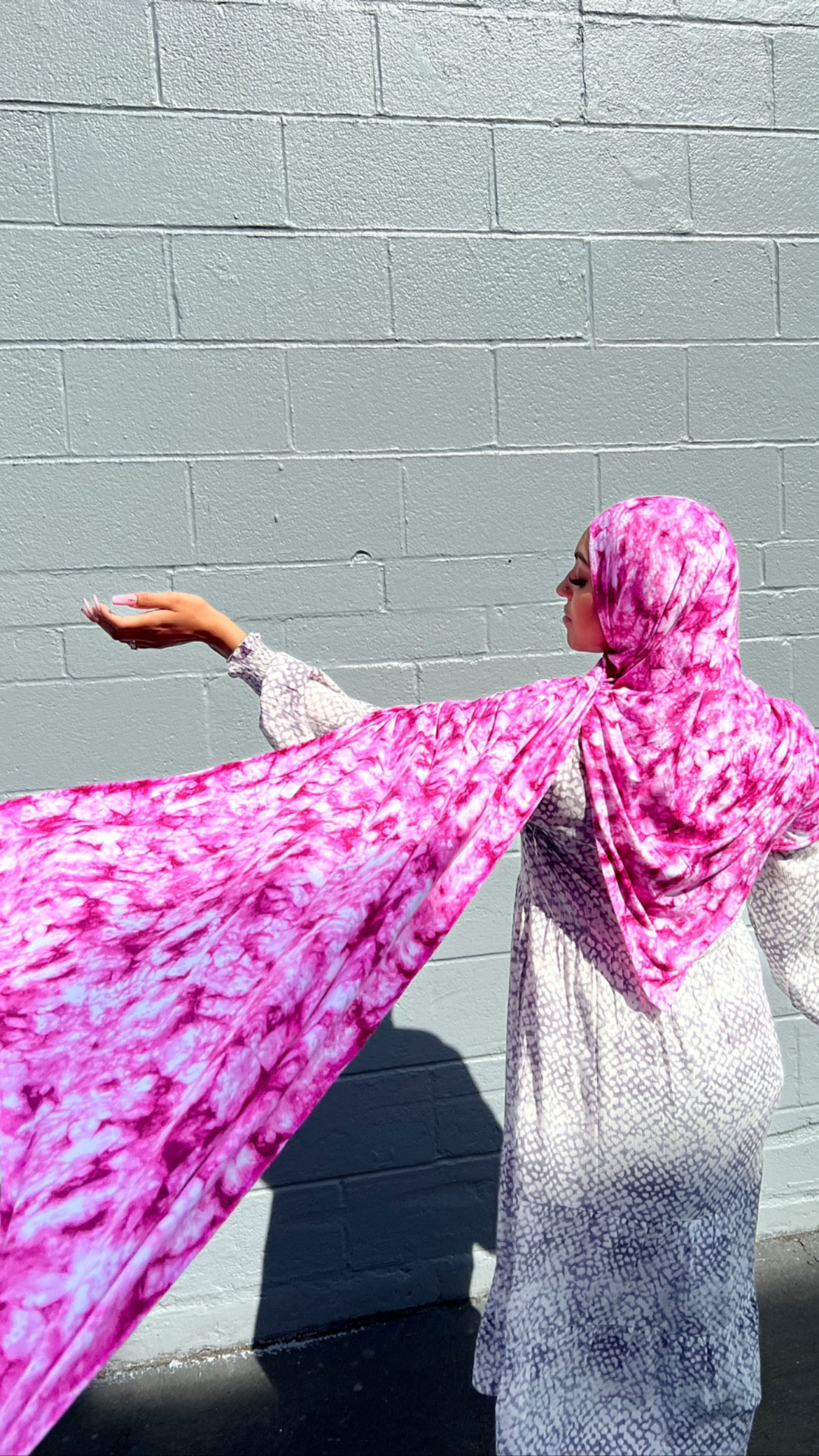 Printed Jersey Hijab: Raspberry Explosion