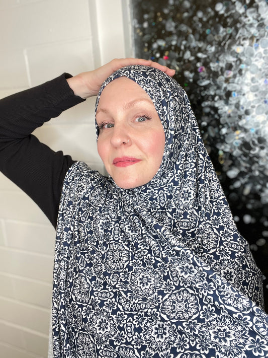 Printed Jersey Hijab: Fez Garden Maze