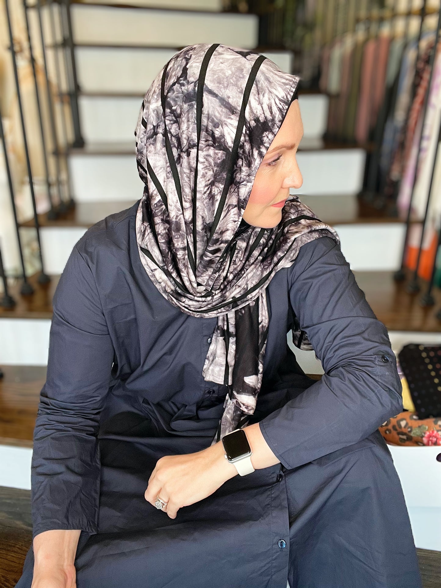 Tie Dye Jersey Hijab: Spicy Black Chai