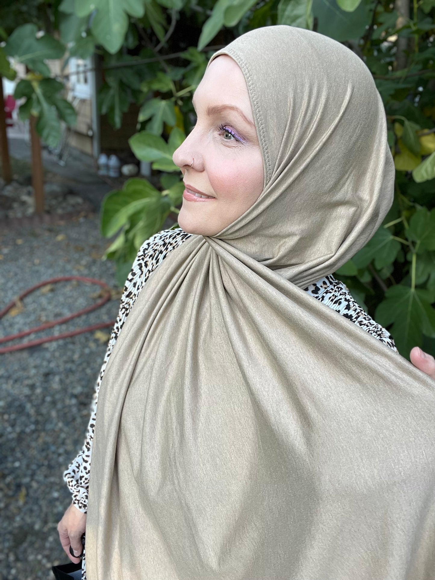 Solid Jersey Hijab: Desert Tan