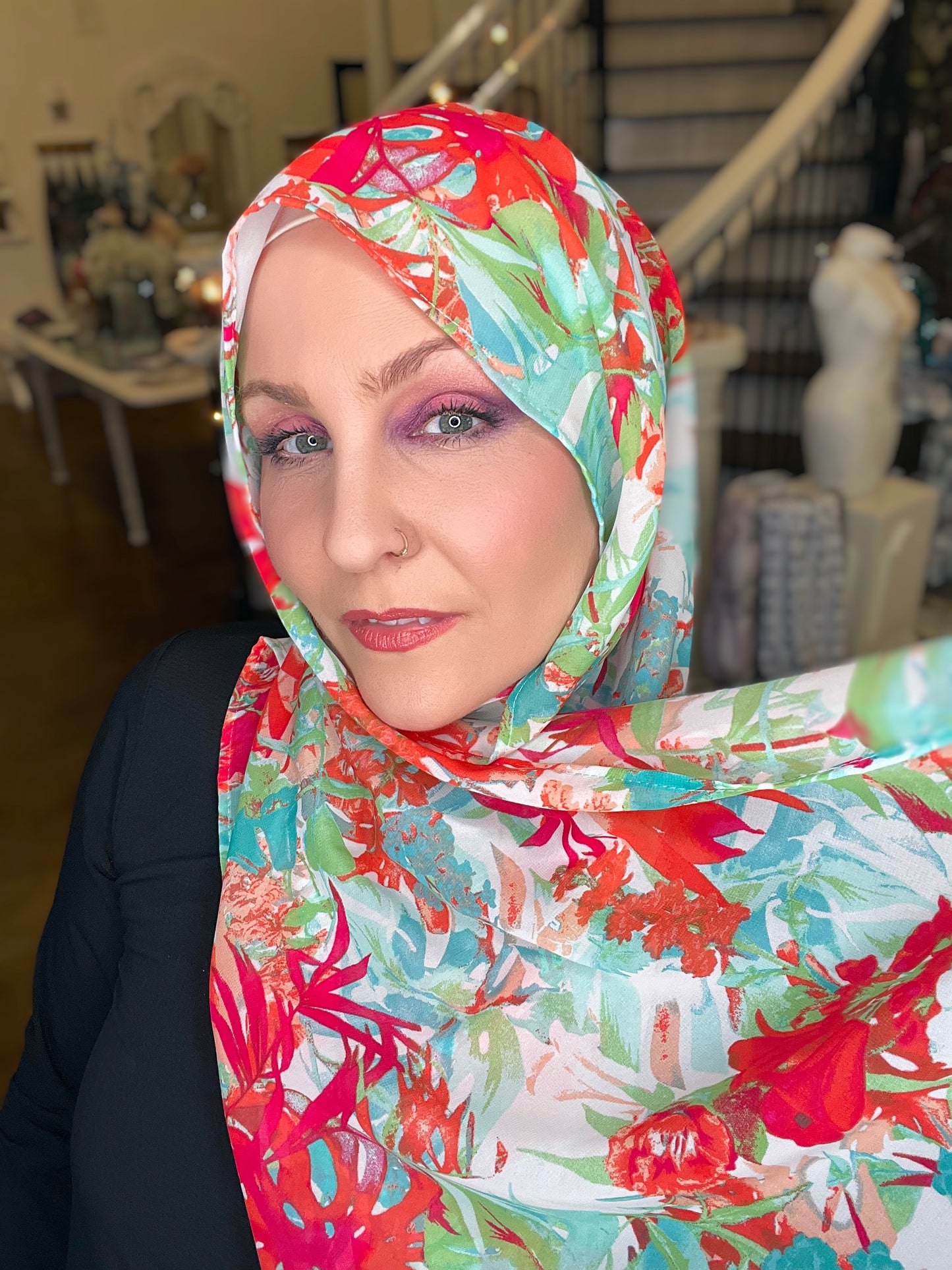 Chiffon Hijab: Selma & Laila's Escape