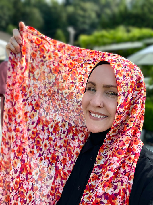 Chiffon Hijab: Floral Explosion