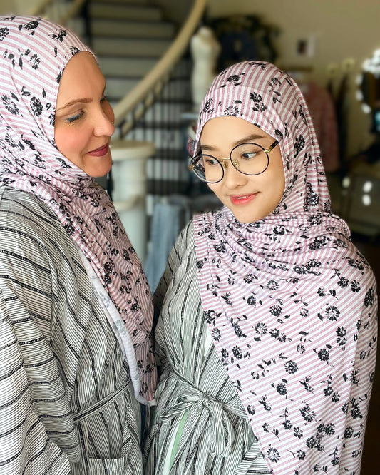Printed Jersey Hijab: Mary's Black Roses