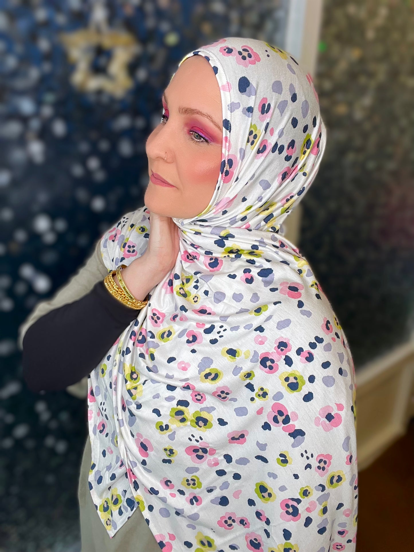 Printed Jersey Hijab: Hello Hip Kitty