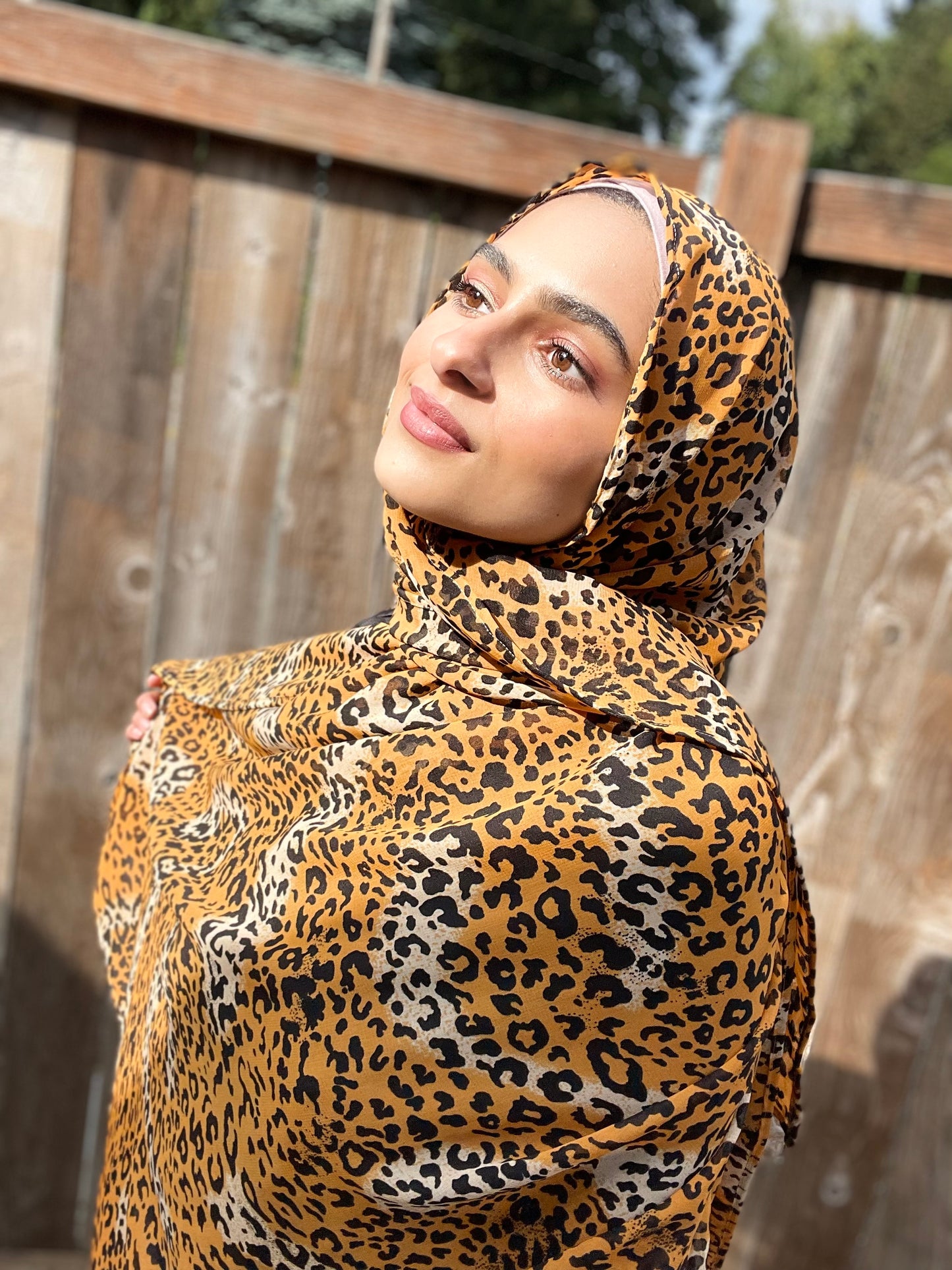 Chiffon Hijab: Flirtatious Feline (Extra Wide)