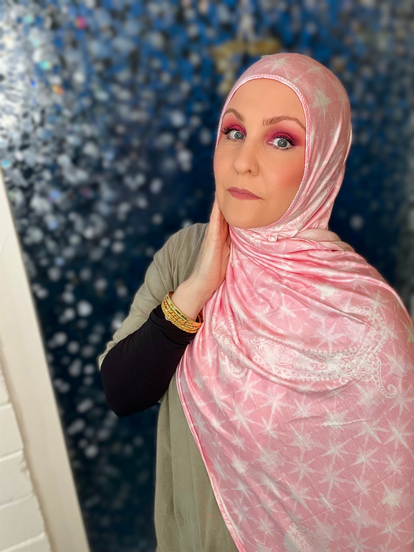 Printed Jersey Hijab: Darling Paisley Starburst