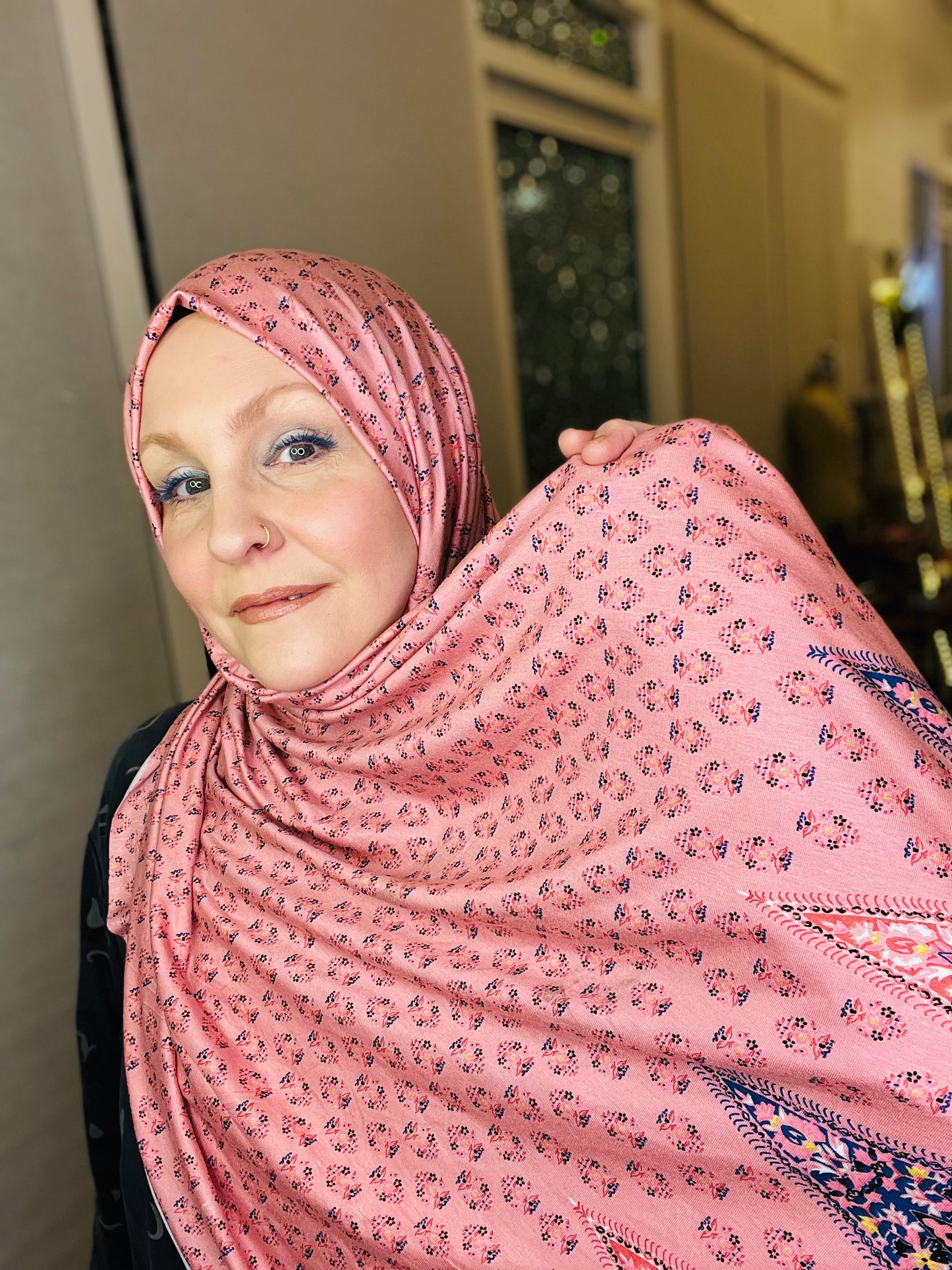 Printed Jersey Hijab: Pink Paisley Princesa