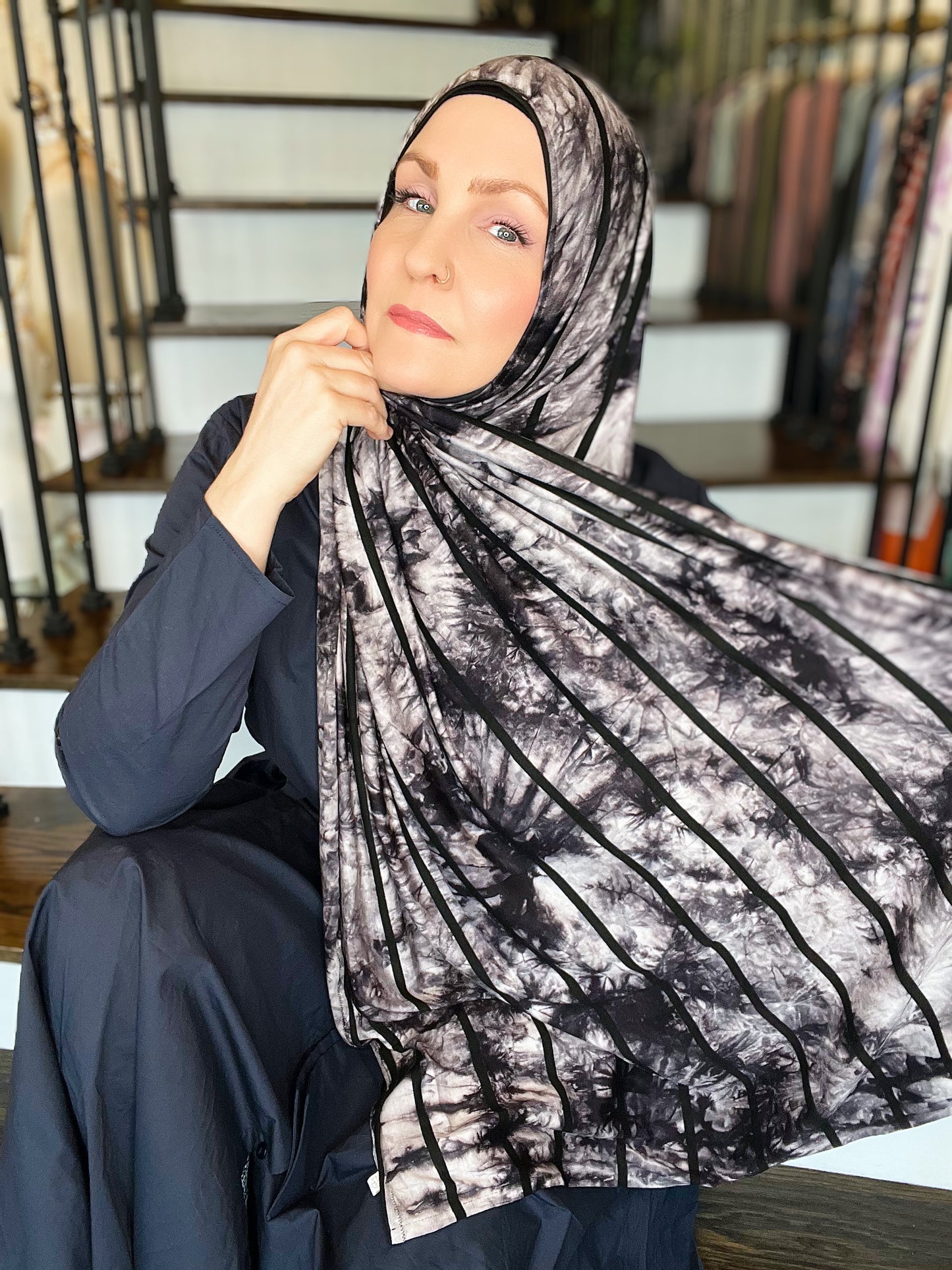 Tie Dye Jersey Hijab: Spicy Black Chai