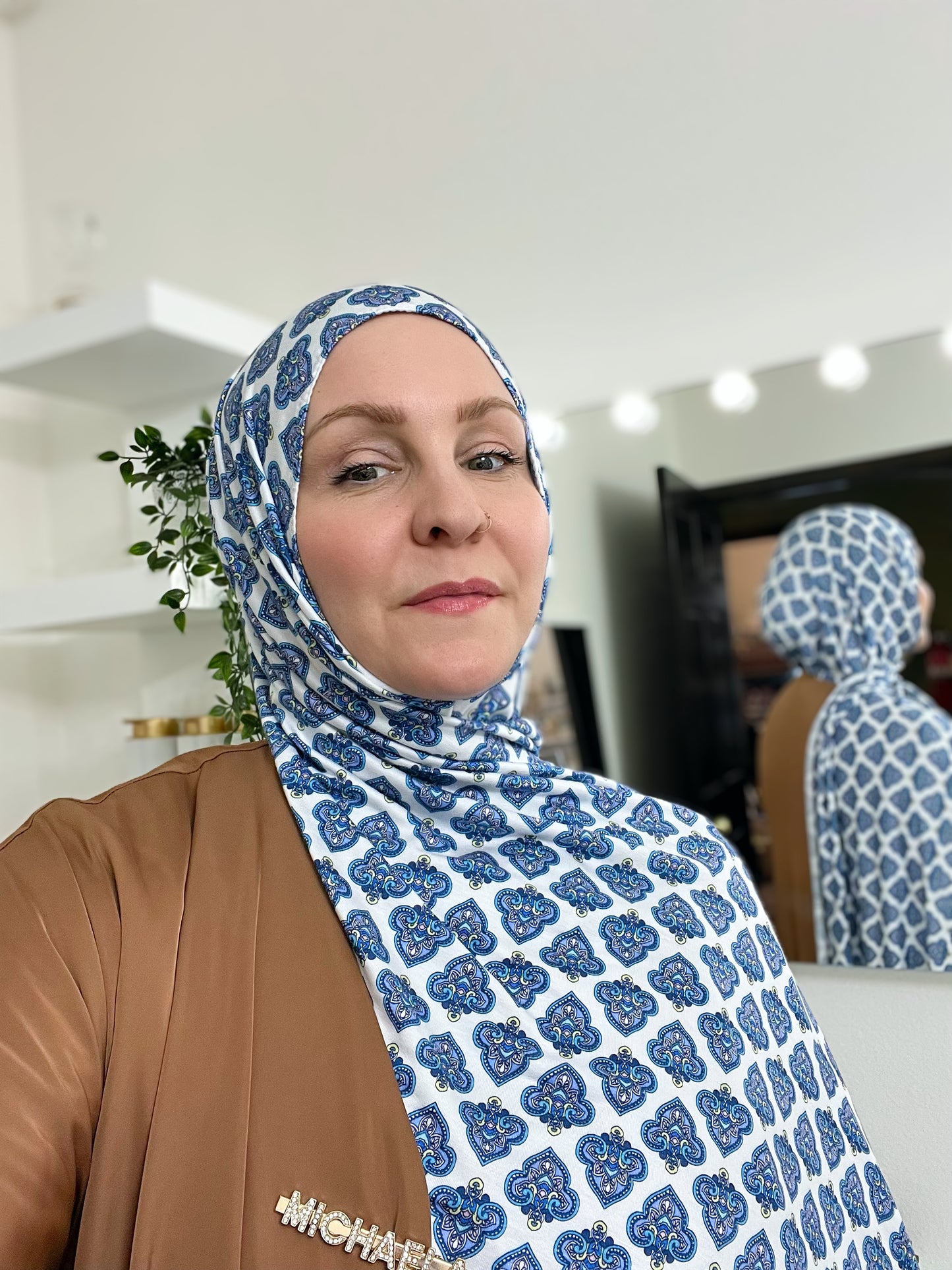 Printed Jersey Hijab: Turkish Tea Party