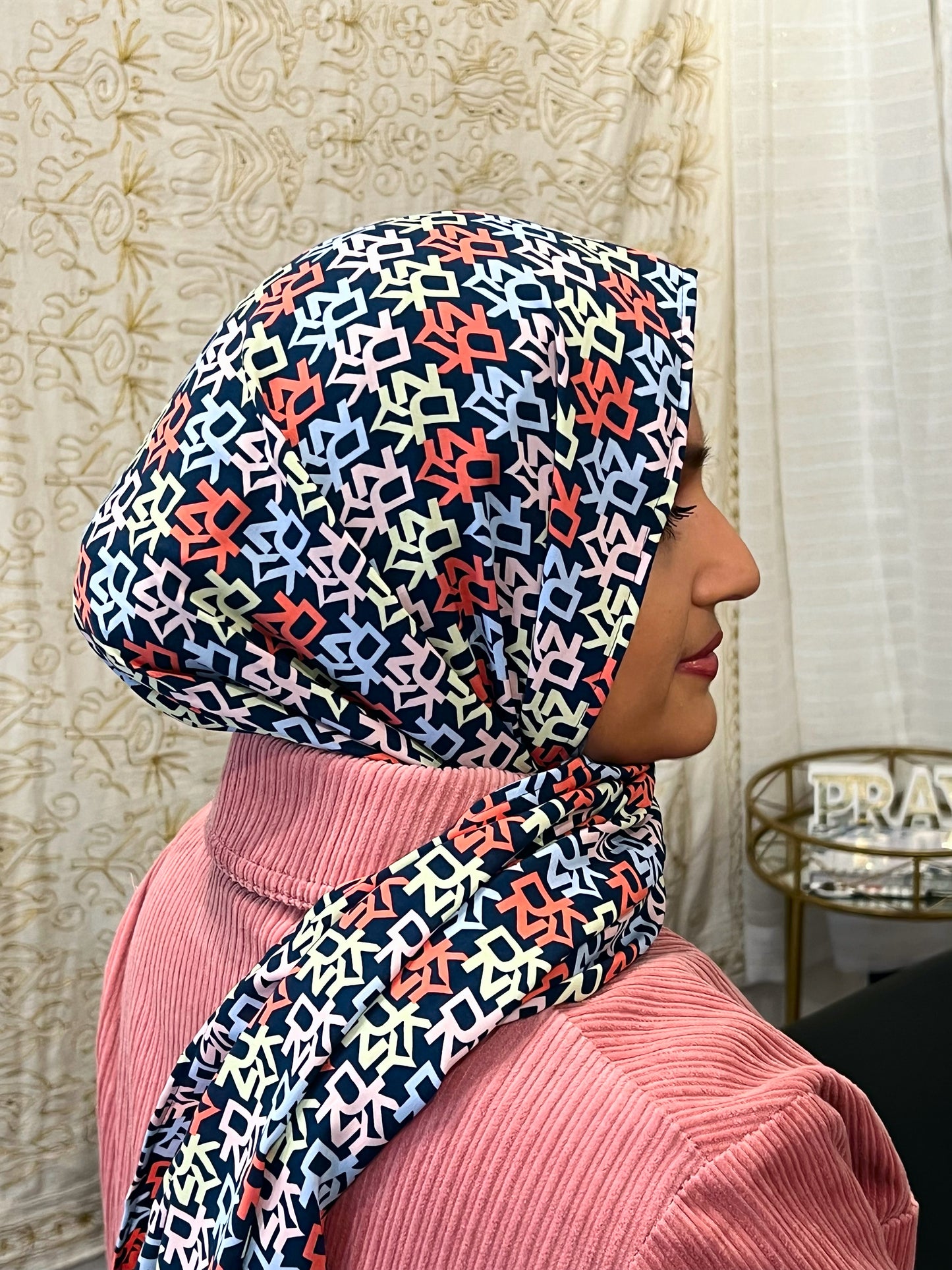 Designer Rayon Chiffon Hijab: Retro Chic