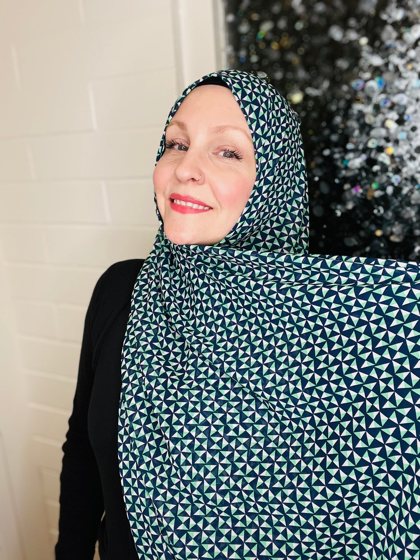 Limited Edition Crepe Chiffon Hijab: Mint Green Triangle Kaleidoscope