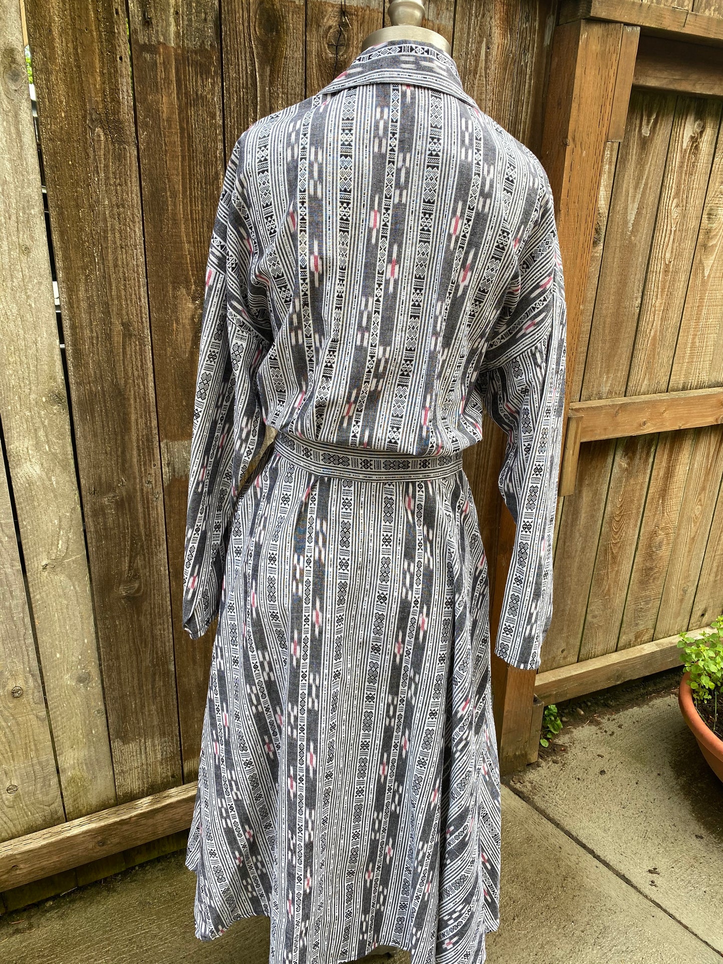 Vintage Inspired Open Abaya Cardigan